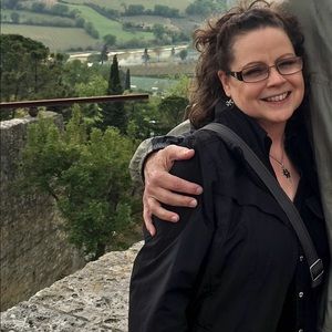 Meet your Posher, Rebekah